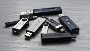what must users ensure when using removable media