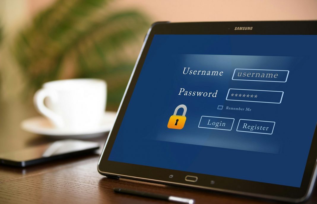 how does a password manager work