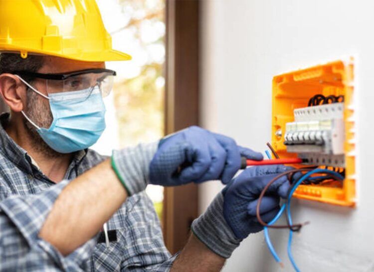 Why Are Electrician Contractors/Professionals So Expensive?