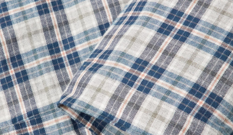 6 Common Bathrobe Fabric Types & Tips For Choosing