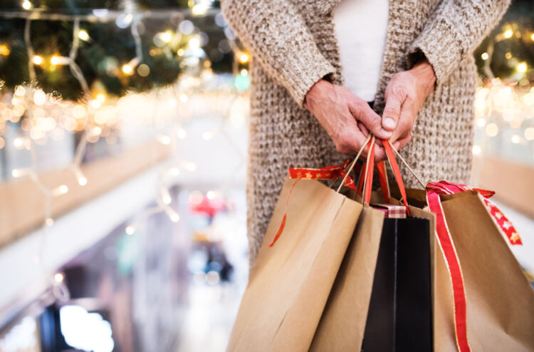 10 Tricks For Saving While Shopping During The Holiday Season