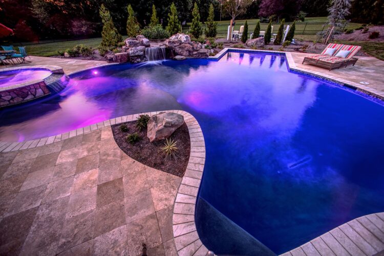 4 Tips for Choosing the Perfect Lighting for Your Backyard Pool