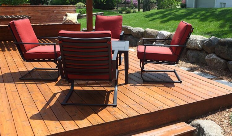 How to Choose the Right Decking Material – Options to Choose From