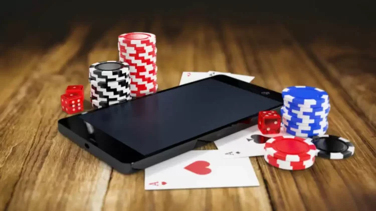 Online Casinos vs. Land-Based Casinos: Pros and Cons