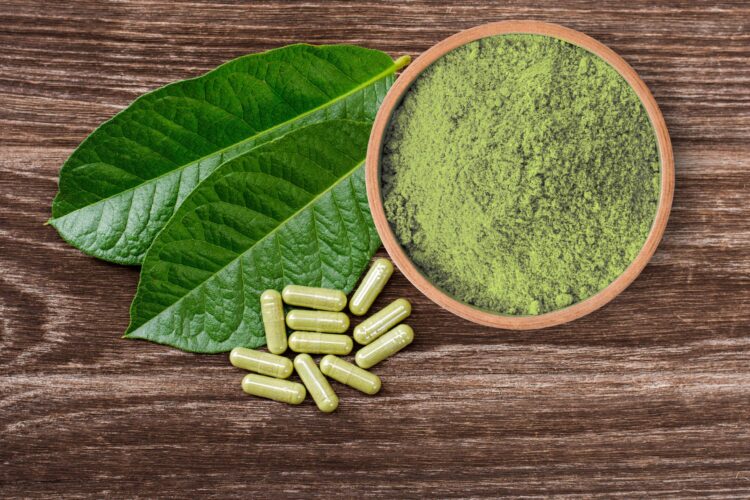 Here's Why Experienced Users Choose Kratom Powder Over Capsules - 2024 Guide