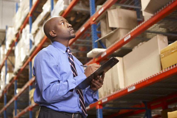 Succeeding as a Warehouse Manager: A 2024 Guide