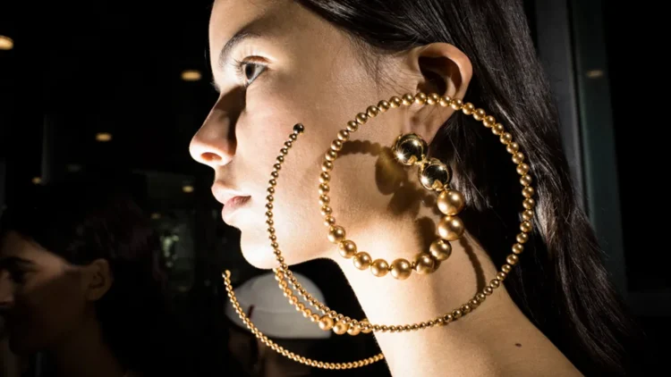 The Latest Jewelry Trends That Are Everywhere in 2024