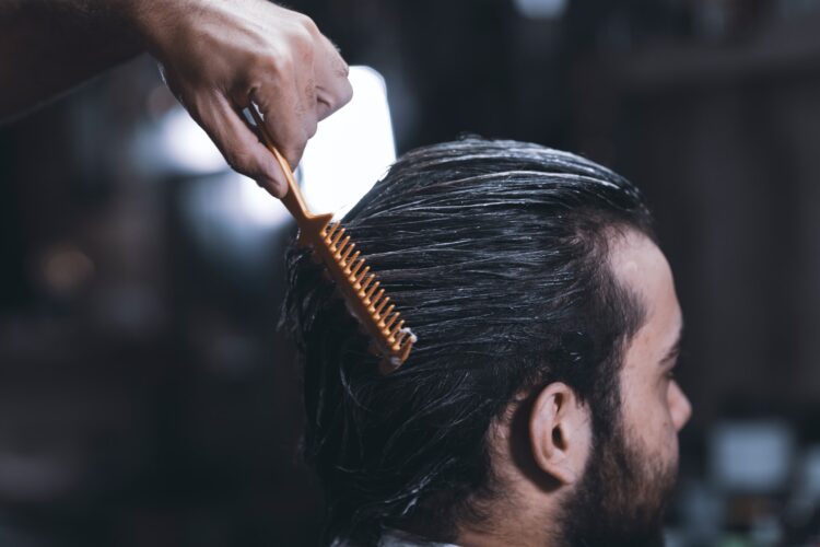 The Evolution of Men's Hair Pieces: From Wigs to Modern Hair Systems - 2024 Guide