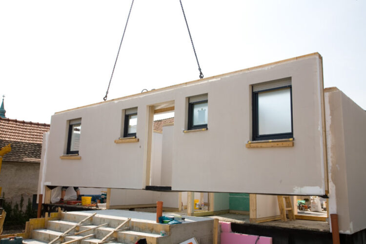 Are Prefabricated Buildings a Replacement for Traditional Offices? - 2024 Guide