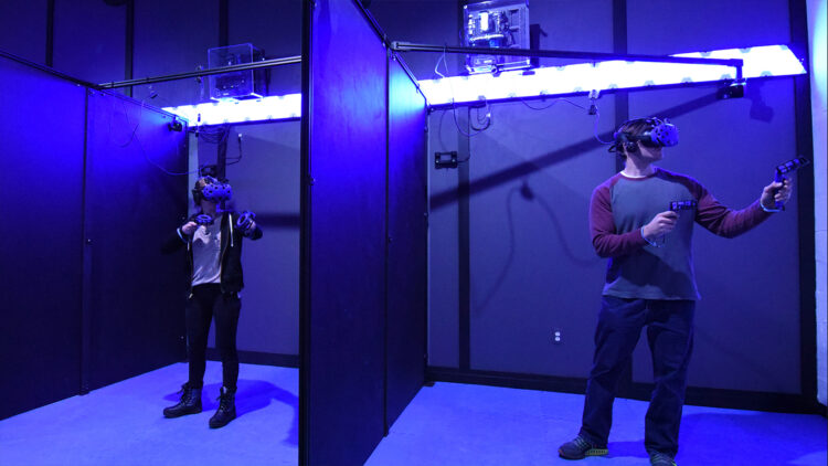 5 Things To Know About A Virtual Reality Arcade - 2024 Guide