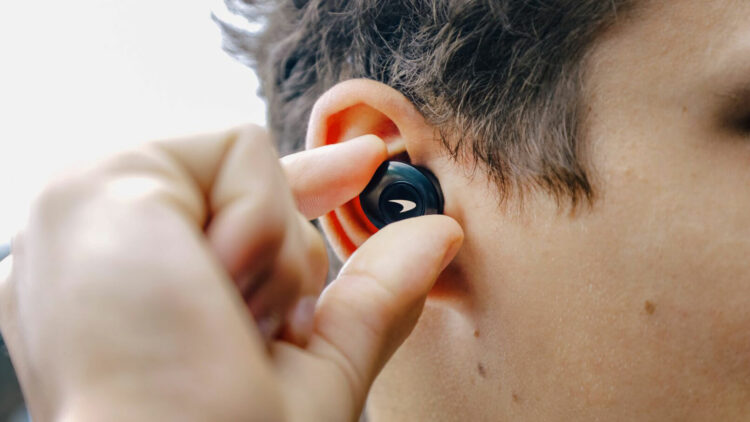 4 Things You Had Better Keep In Mind Before Buying New Earbuds in 2024