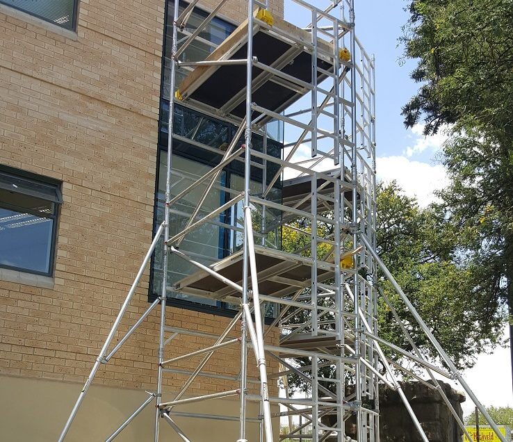 Safe and Secure: The Benefits of Aluminum Tower for Industrial Maintenance Work