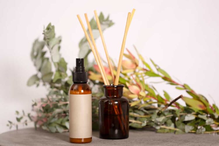 From Candles to Cosmetics: Creative Uses for Fragrance Oils