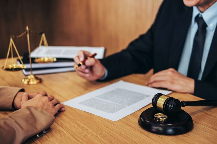 Choosing the Right Legal Counsel